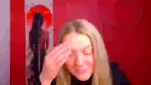 Samantha_Gloww on StripChat 