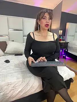 Try girls webcam shows. Sweet cute Free Performers.