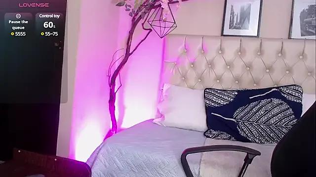 SamanthaSmiithh from StripChat