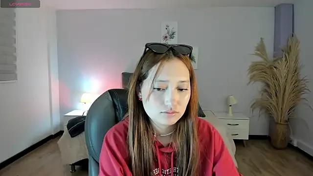 Samara_Hilton_2 from StripChat is Freechat