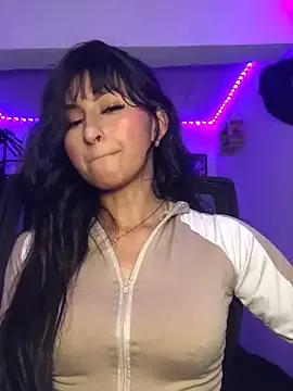 Samara_SaenzV from StripChat is Freechat