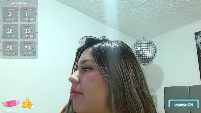 Samarys_star from StripChat
