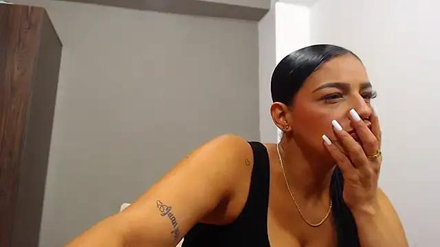 Try girls webcam shows. Sweet cute Free Performers.