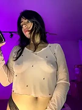 Sara-215 from StripChat is Freechat