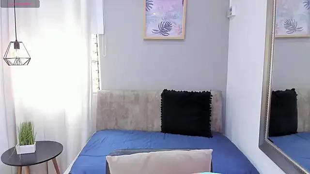 Try girls webcam shows. Sweet cute Free Performers.