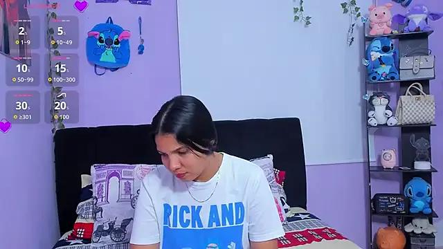 Try girls webcam shows. Sweet cute Free Performers.