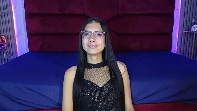 sara_saenz99 from StripChat is Freechat