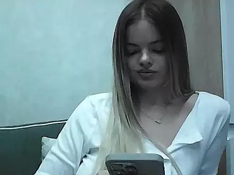 Try girls webcam shows. Sweet cute Free Performers.
