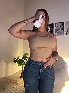 Try girls webcam shows. Sweet cute Free Performers.