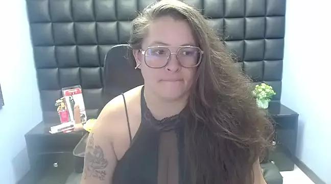 SaraThomso from StripChat