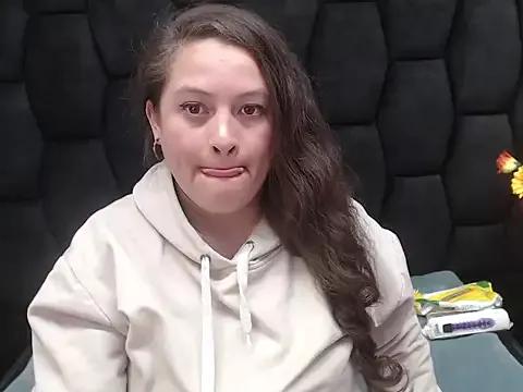 SaraThomso from StripChat
