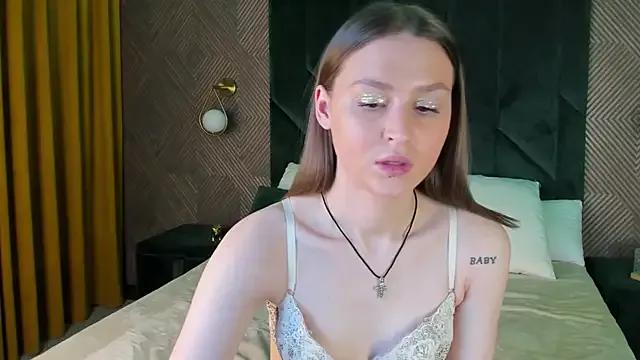 sasha__meow from StripChat is Freechat