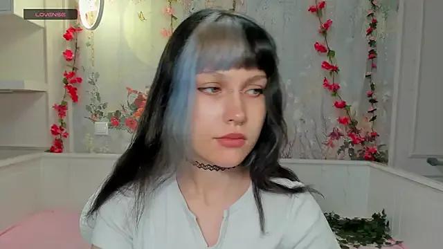 Sasha_Garcia from StripChat is Freechat