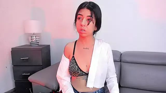 SashaJacobs_ from StripChat is Freechat