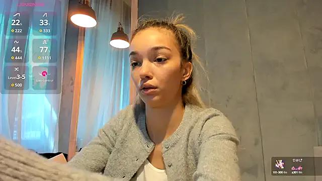 Sassy_Teen from StripChat