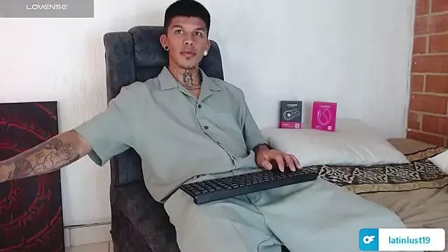 Freechat Savajelust on StripChat