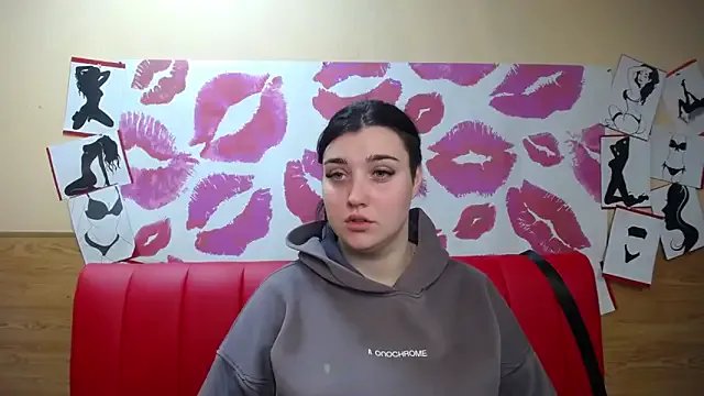 Freechat ScarletCargo on StripChat