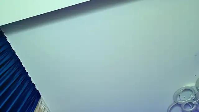 scarleteyes_ from StripChat is Freechat