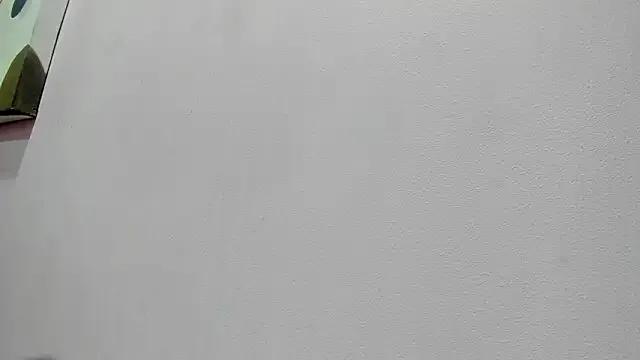 scarlett646 from StripChat is Freechat