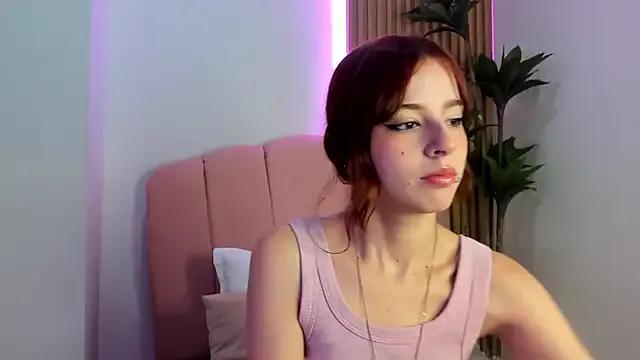 scarlett_smith_3 from StripChat is Freechat