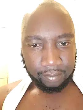 Scollyman from StripChat is Freechat