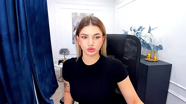 Try girls webcam shows. Sweet cute Free Performers.