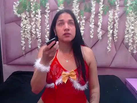 seleneRose69 on StripChat 