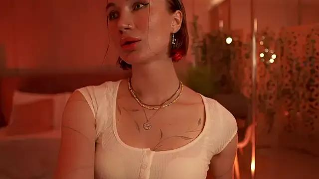 Serena_Waldarf from StripChat is Freechat