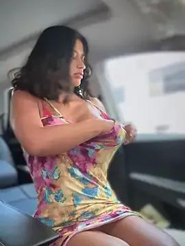 Sexi_noemi from StripChat