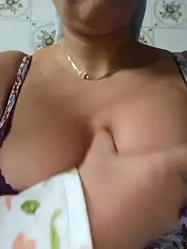Sexy-girl from StripChat is Freechat