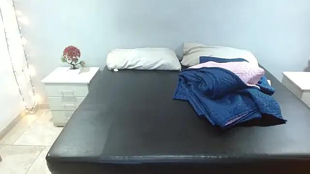 Try girls webcam shows. Sweet cute Free Performers.