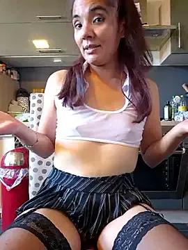 Try girls webcam shows. Sweet cute Free Performers.