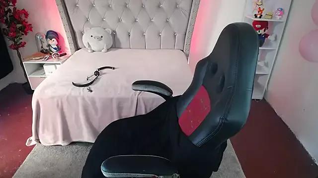 Try girls webcam shows. Sweet cute Free Performers.