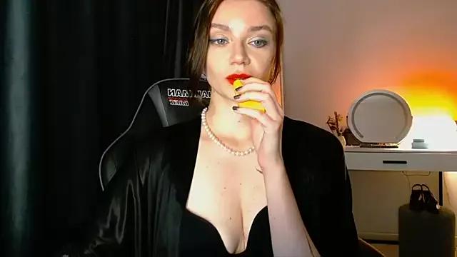 Shadow_Passion from StripChat