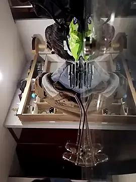 Shadow_Secret from StripChat is Freechat