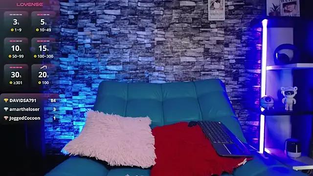 SharlottEssence from StripChat is Freechat