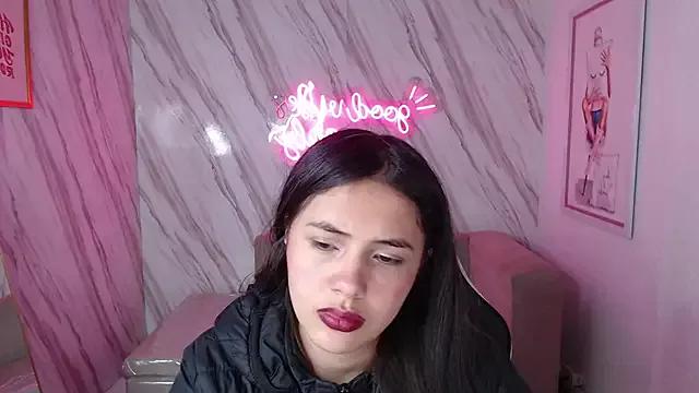Sharom_b from StripChat is Freechat