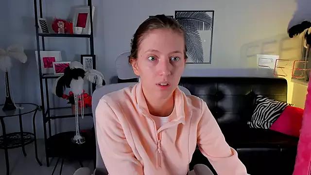 Try girls webcam shows. Sweet cute Free Performers.