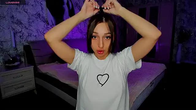 Sheillawood from StripChat