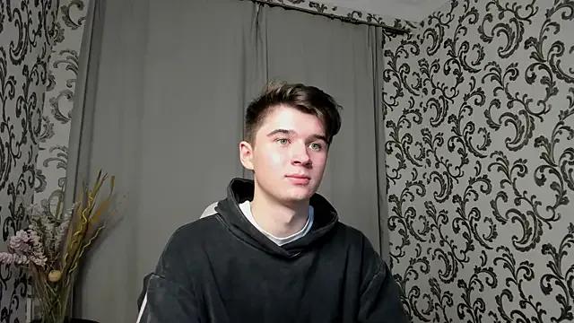 SherlockMax from StripChat is Freechat