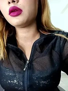 Shreshtha_sasha from StripChat is Freechat