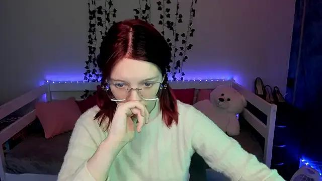 shy_elina01 from StripChat is Freechat