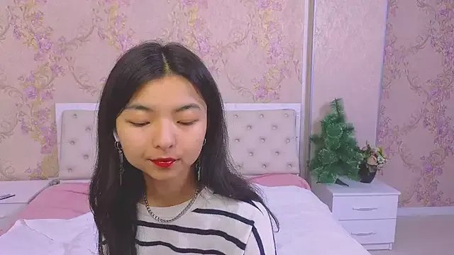 Try girls webcam shows. Sweet cute Free Performers.