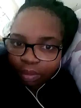 ShySexyBaddiexx from StripChat