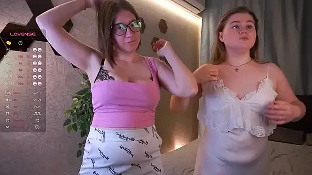 SibleyAllston from StripChat is Freechat