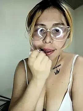 Try girls webcam shows. Sweet cute Free Performers.