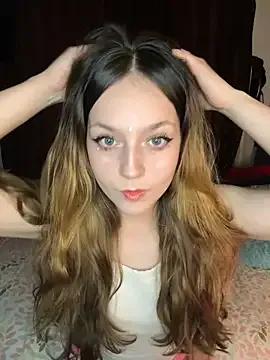 silver-moon09 from StripChat is Freechat
