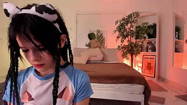 Try girls webcam shows. Sweet cute Free Performers.