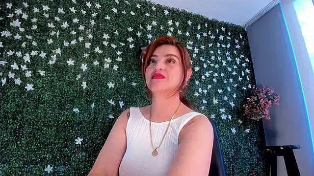 Skylar__Desire from StripChat is Freechat