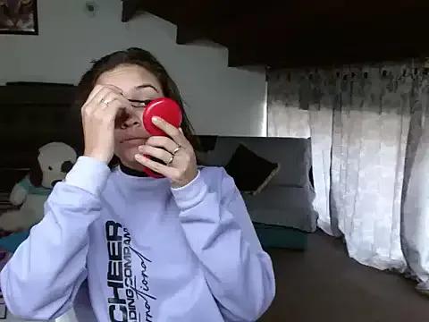 Skylovershot from StripChat is Freechat